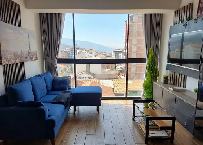 - Brich Horizon Signature Apartment Cusco